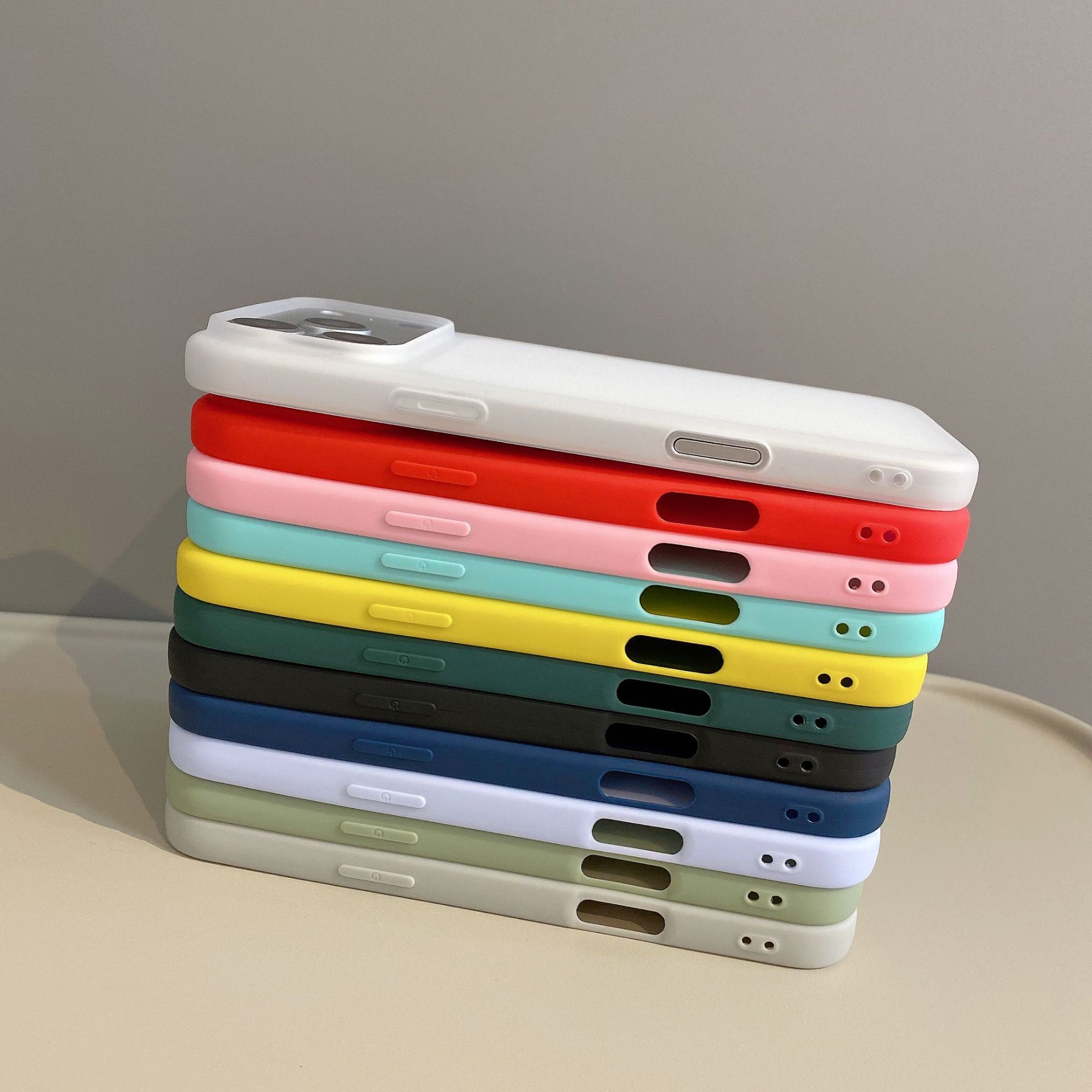 iPhone Matte TPU Soft Anti-Shock Apple 17 Pro Max Phone Case Solid Color Silicone Protective Cover