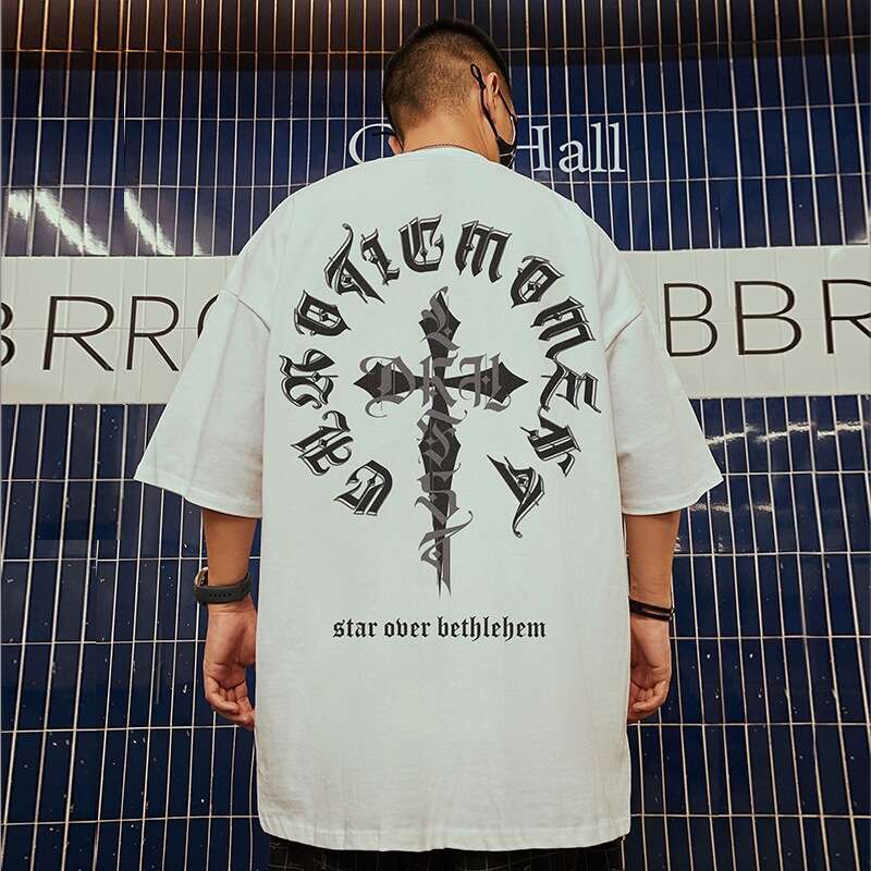 Men's Gothic Letter Cross Graphic Print Over-Sized T Shirt Summer Short Sleeve Crew Neck Hip Hop Style Loose Fit Casual Trendy Couple Daily Wear 