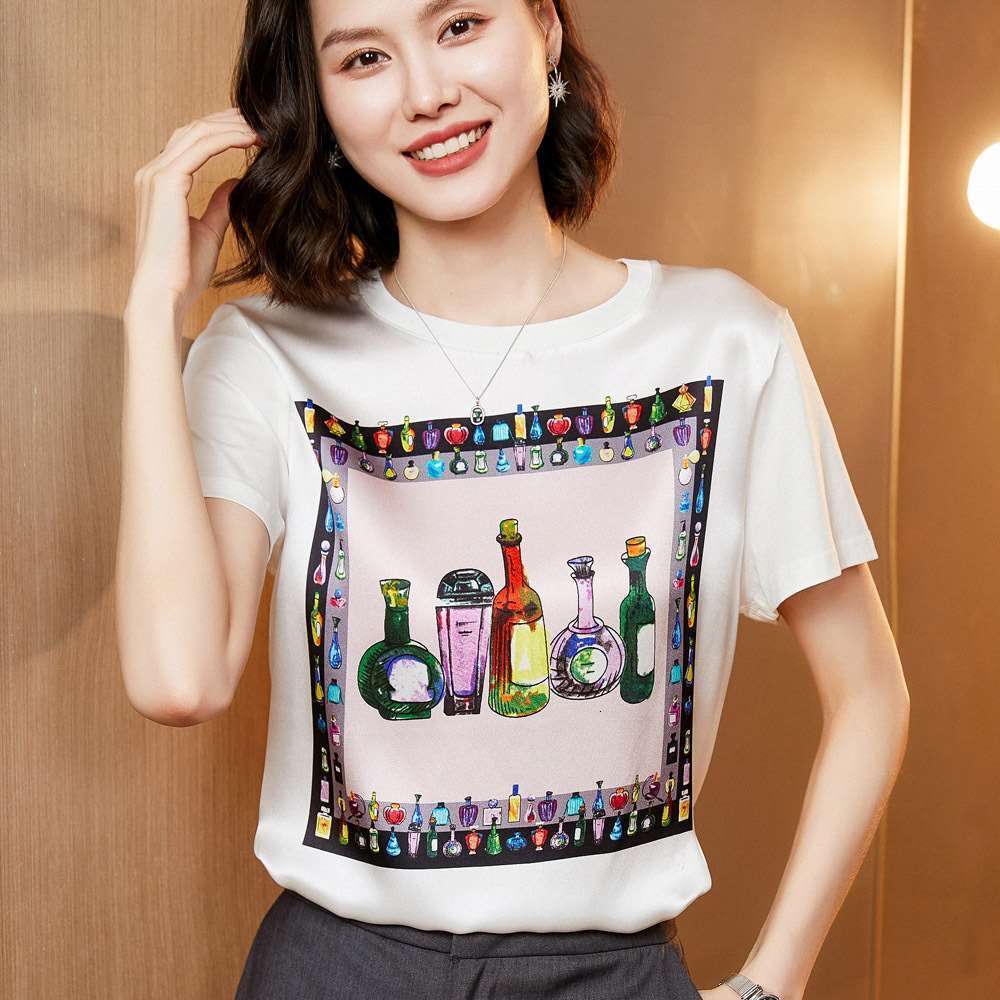 2026 New Arrival Women Satin Smooth Cool Touch T-Shirt Casual AB Spliced Short Sleeve Slim Fit Fashion Versatile Soft Summer Tops MAKOUFEI