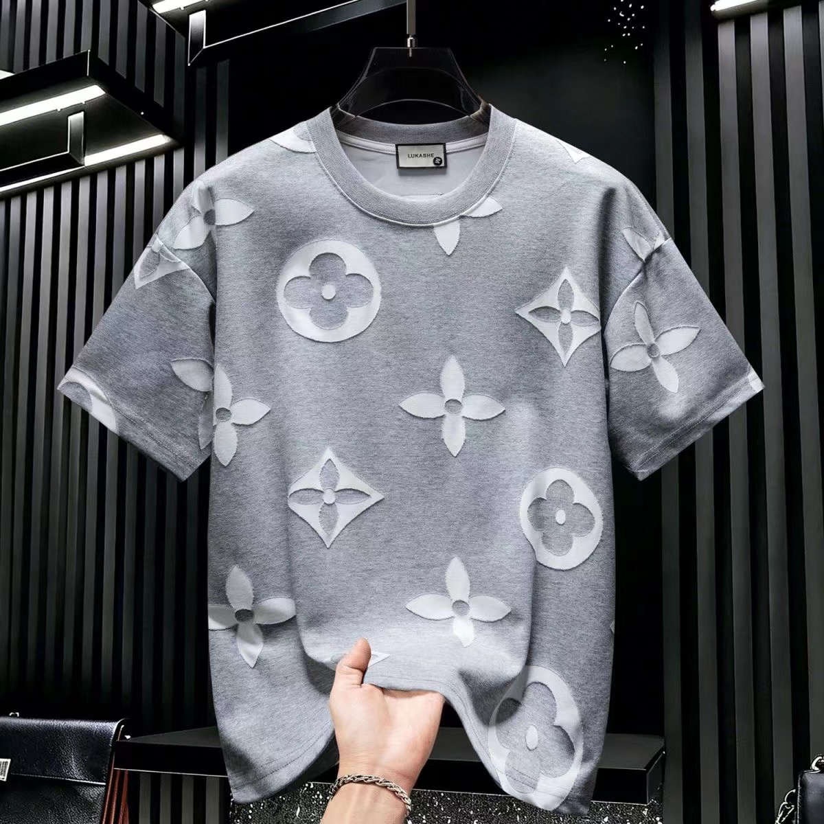 Mens T-Shirts Designer T-shirt Casual Mens Womens T-shirt Letters 3D Stereoscopic printed short sleeve best-selling luxury me clothg Asia size S--5XL