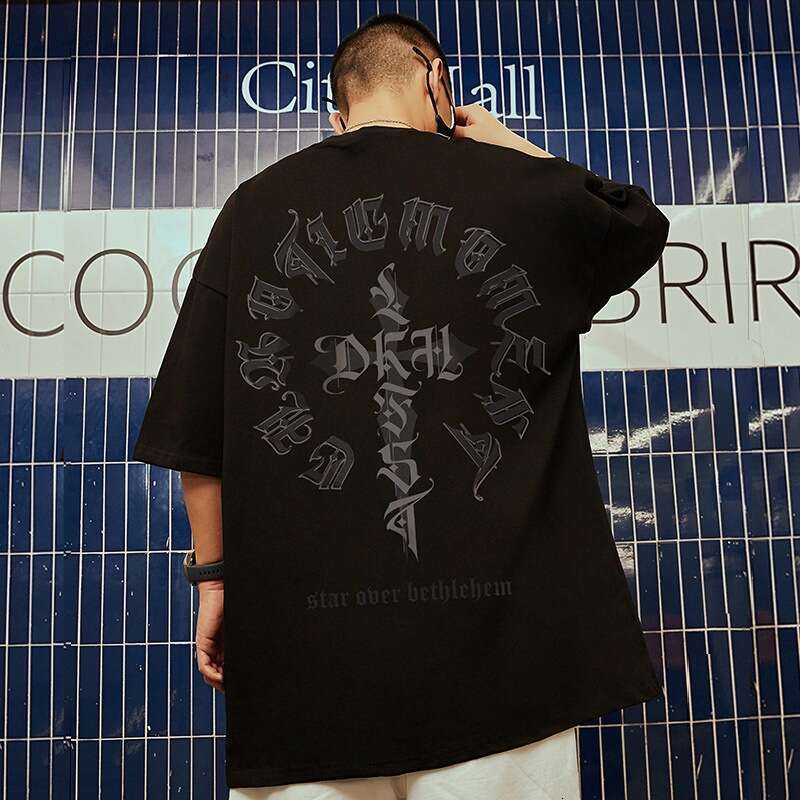 Men's Gothic Letter Cross Graphic Print Over-Sized T Shirt Summer Short Sleeve Crew Neck Hip Hop Style Loose Fit Casual Trendy Couple Daily Wear 