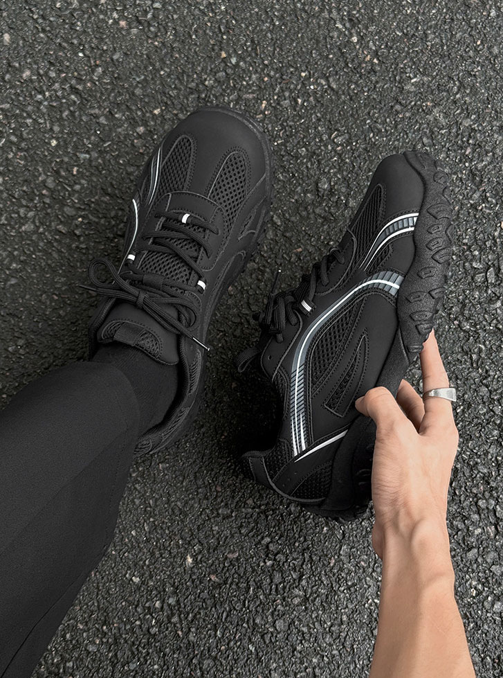 2026 New Men's Casual Sports Shoes Mesh Fabric Thick-soled Men's Shoes Trendy and Versatile Hiking Shoes for Men