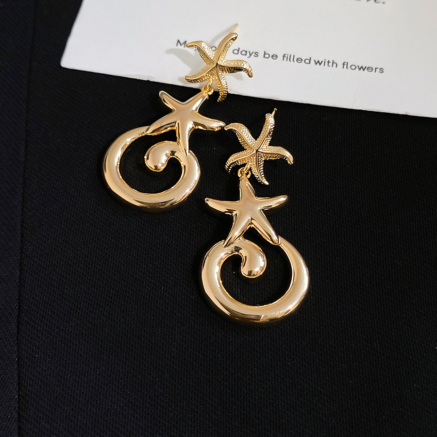 European American cross-border starfish and conch texture earrings, fashionable, simple, unique, versatile earrings with a niche design for women - view 6