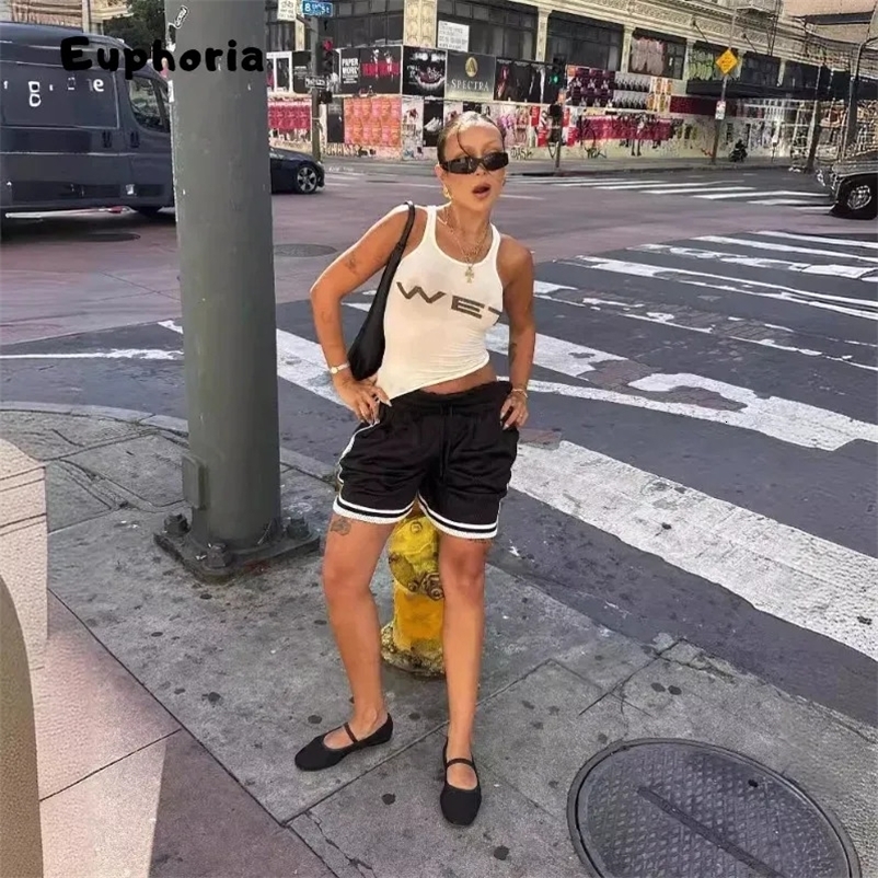 Shoujo Kpop White Crop Top Women Spring Sleeveless Wet Letter Print Super Stars Same Style Tank Theatrical Costume 260414