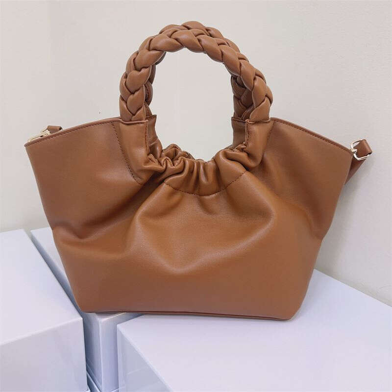 Totebag Shoulder ROSE NOIRE British Vintage Cowhide Pleated Cloud Shoulder Crossbody Bag, Fashionable And Versatile Handbag For Women