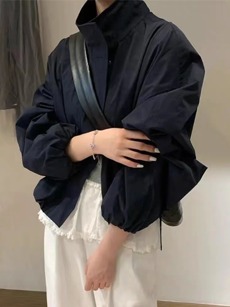 Red Stand Up Collar Loose Drawstring 2026 Spring Outdoor Sunscreen Sports Short Jacket for Women 260414