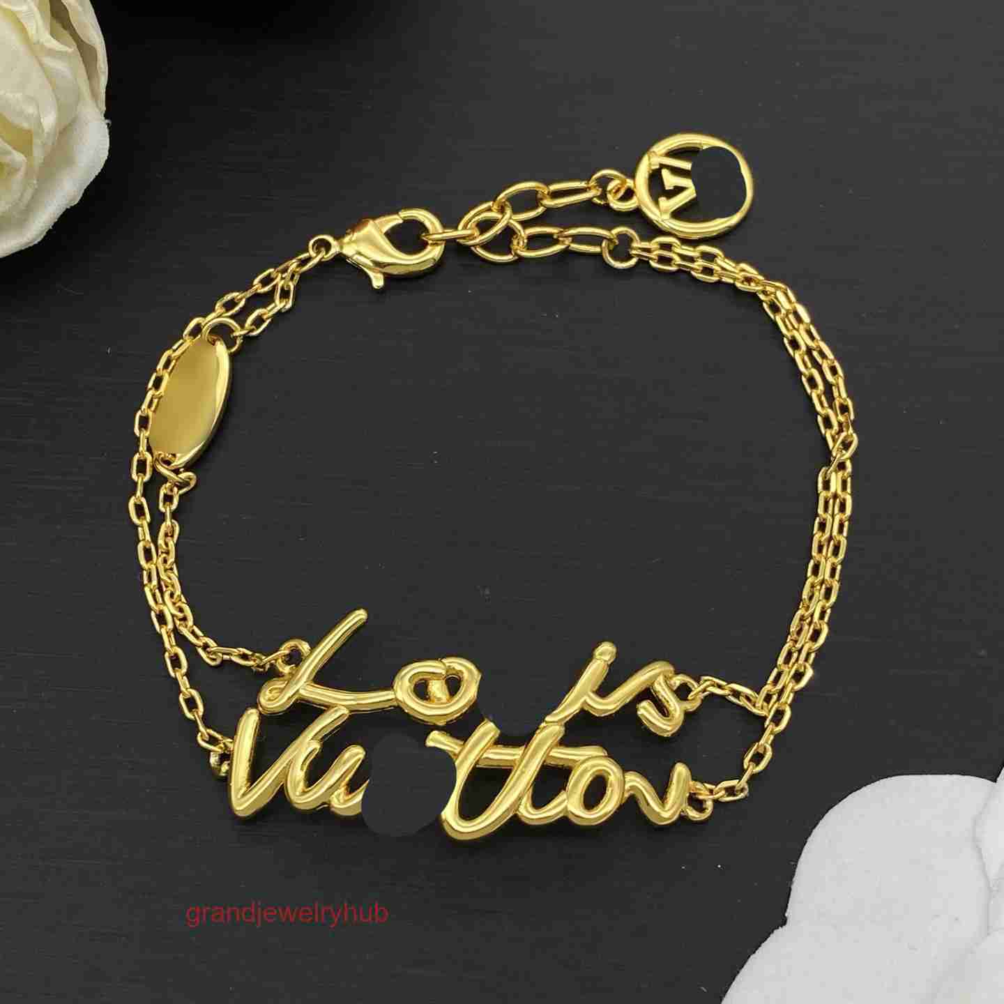 designer bracelets lousi lvness Louise lvs bracelet L-shaped letter by luxury niche fashion with an elegant vibe