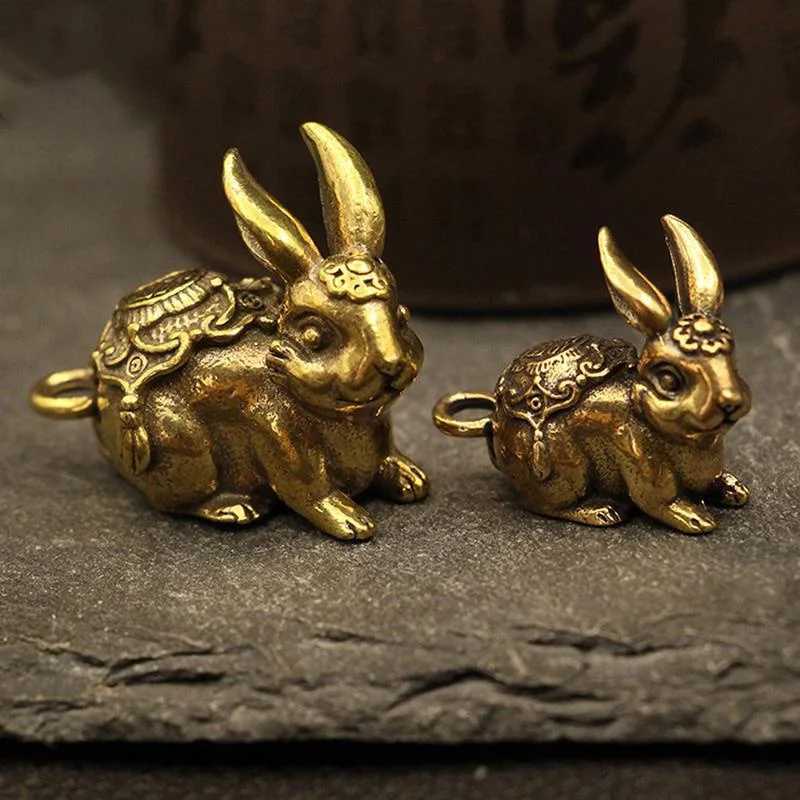 1 Pcs Chinese New Year Brass Zodiac Lucky Rabbit Statue Ornament Key Chain Pendant Figurine Home Office Decorations AccessoriesT260415
