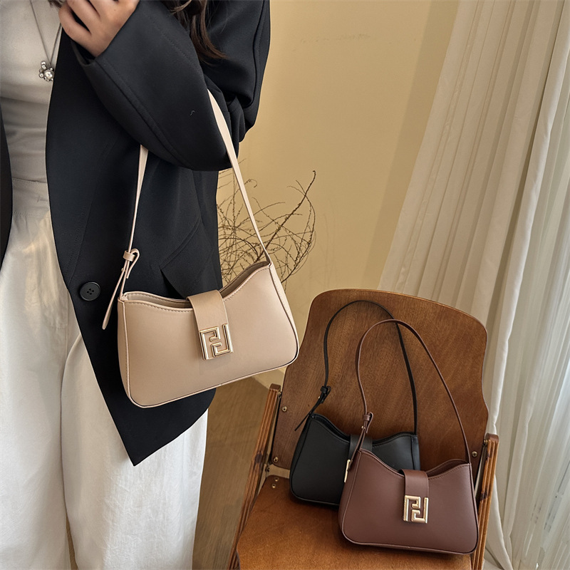 New Casual Women's Underarm Simple And Fashionable, Stylish Single Shoulder Crossbody Bag, Small Square Bag - view 4