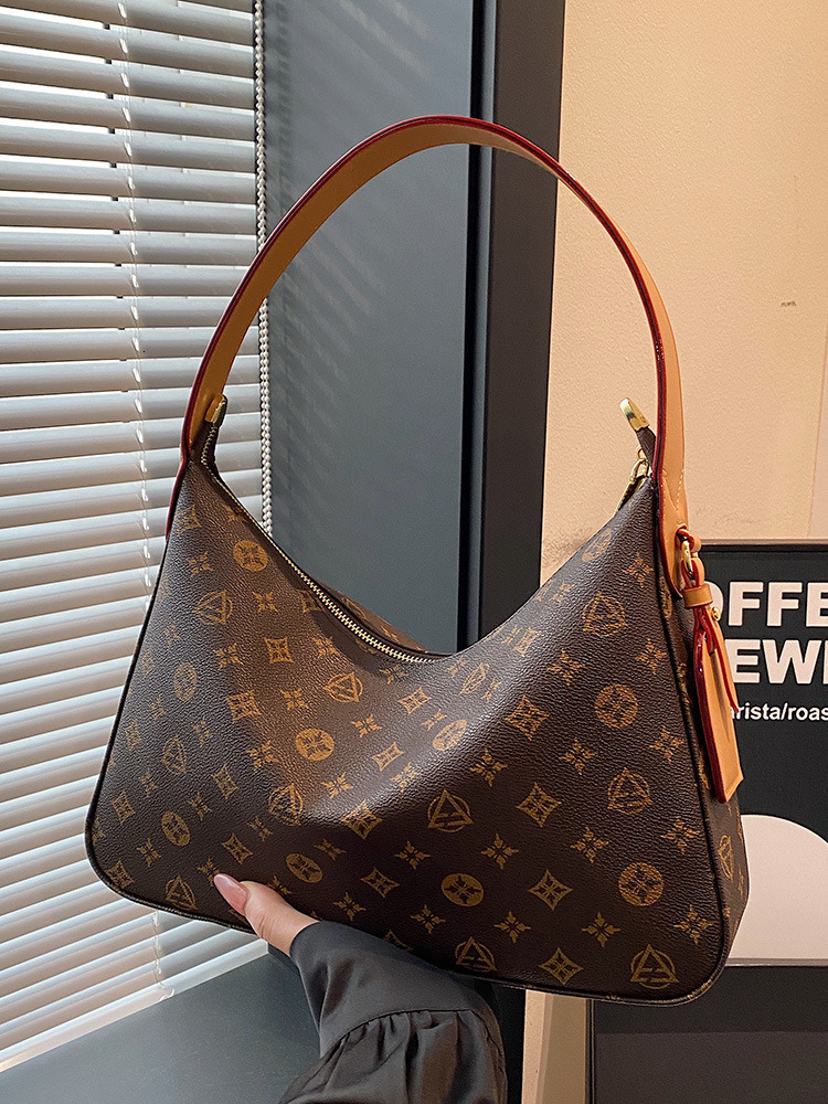 Single shoulder bag, high-end cross-border women's bag, textured printed armpit bag, large capacity retro commuting women's tote bag