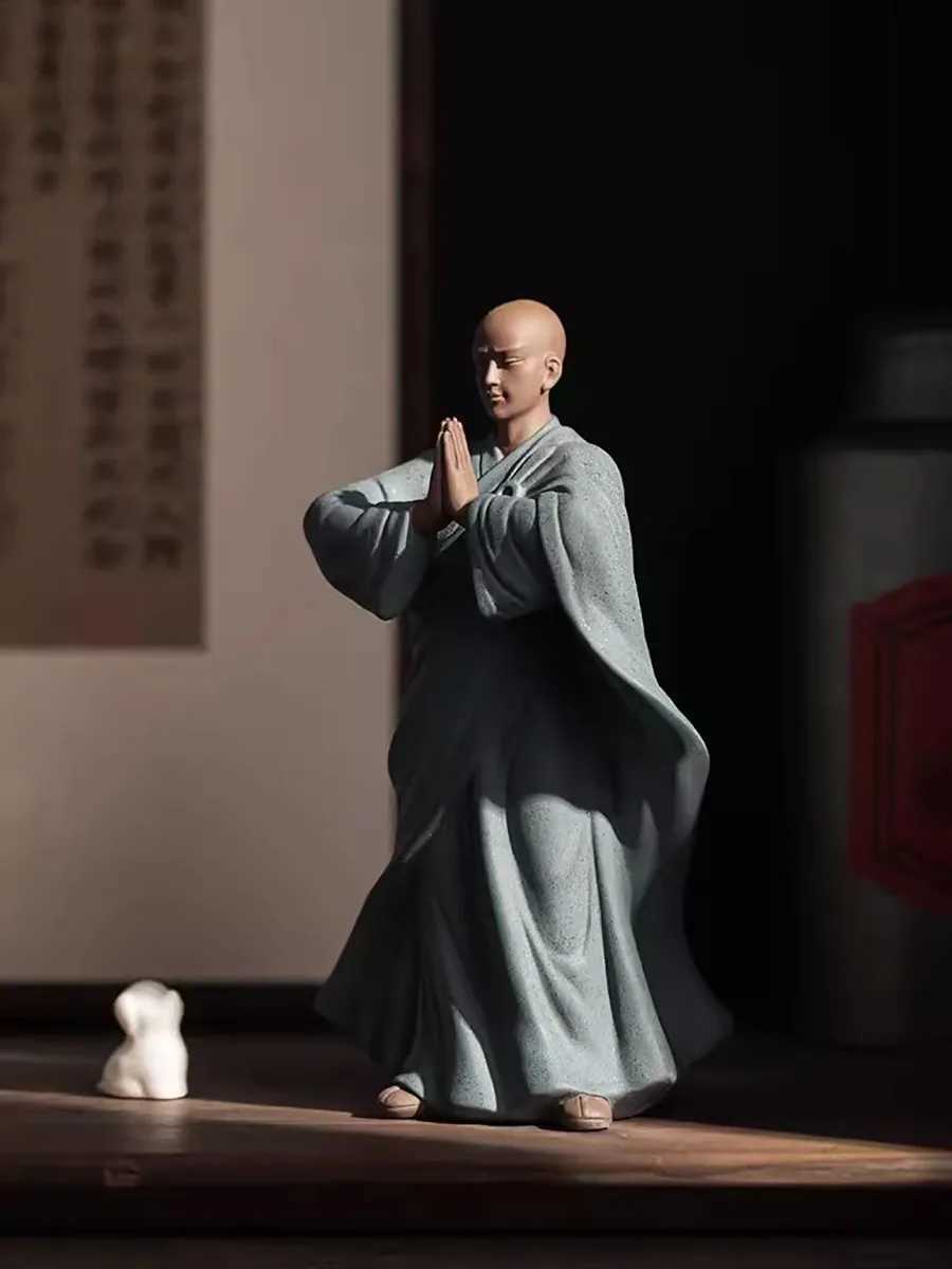 New Creative Chinese Purple Sand Tea Petting Zen Small Monk Decoration Ceramic Living Room Tea Ceremony DecorationT260415