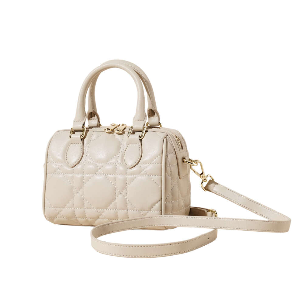 2026 New Genuine Leather Stitched Quilted Bag For Women Luxury High-End Design Top Handle Shoulder Crossbody Handbag SENYY