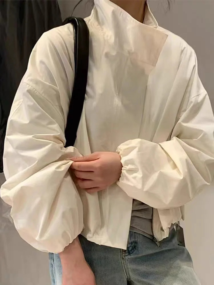 Red Stand Up Collar Loose Drawstring 2026 Spring Outdoor Sunscreen Sports Short Jacket for Women 260414