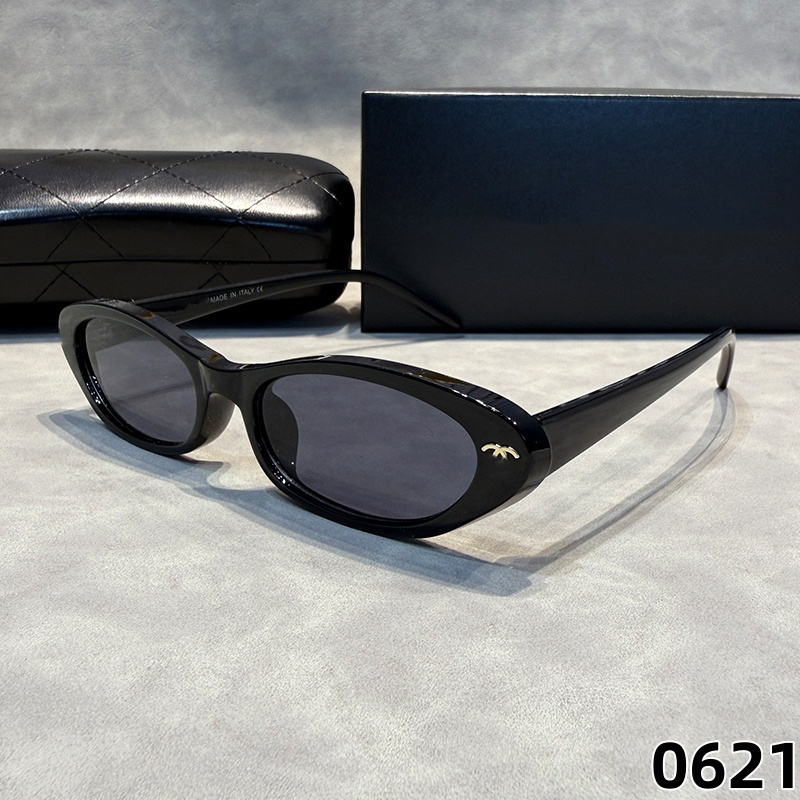 designer sunglasses Oval small Frame cc sunglasses for women classic party Travel trend Beach shading UV protection fashion glasses