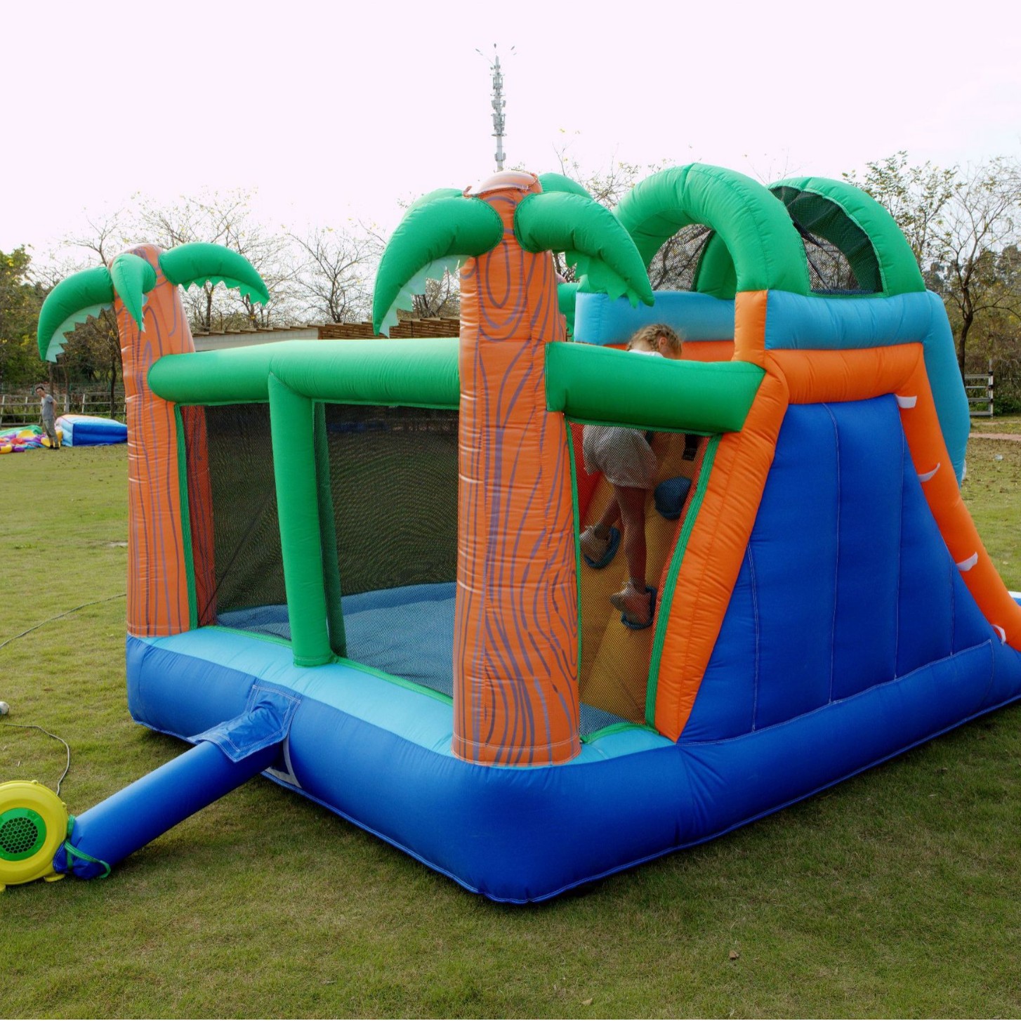 wholesale 4 5x3x2 5mH (15x10x8 2ft) Water Slide Inflatable Bounce House for Kids Outdoor Garden Party Game Bouncer Castle jumper bouncy Slides Park