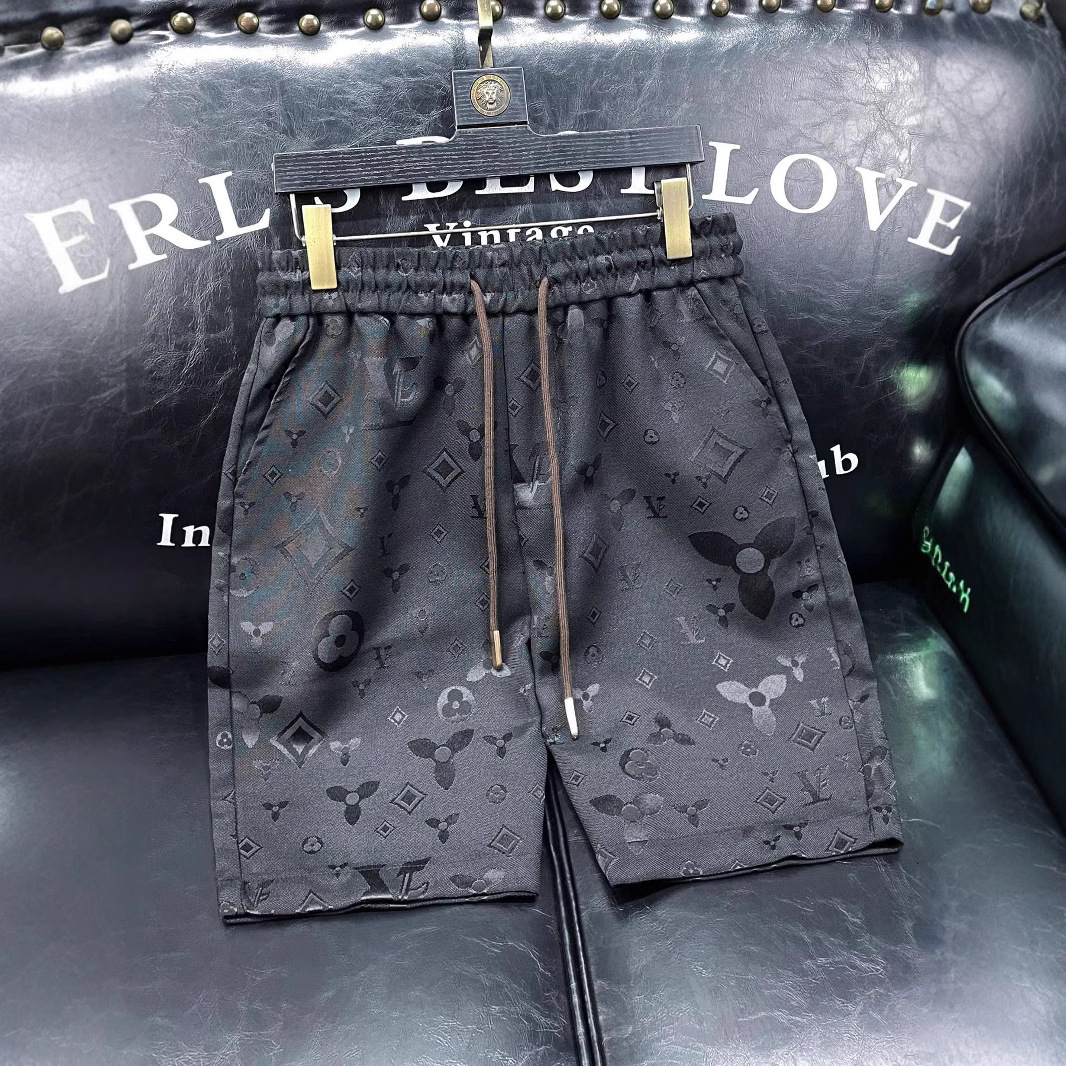 2026 Men's New Designer Luxury Brand Summer Casual Shorts Travel Beach Shorts Cross-border Foreign Trade Five Quarter Shorts Loose And Fashionabl