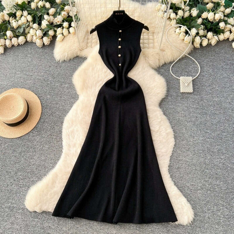 2026 French summer FC k30 new designer fashionable gold elegant hollow out single breasted high neck sleeveless knitted dress