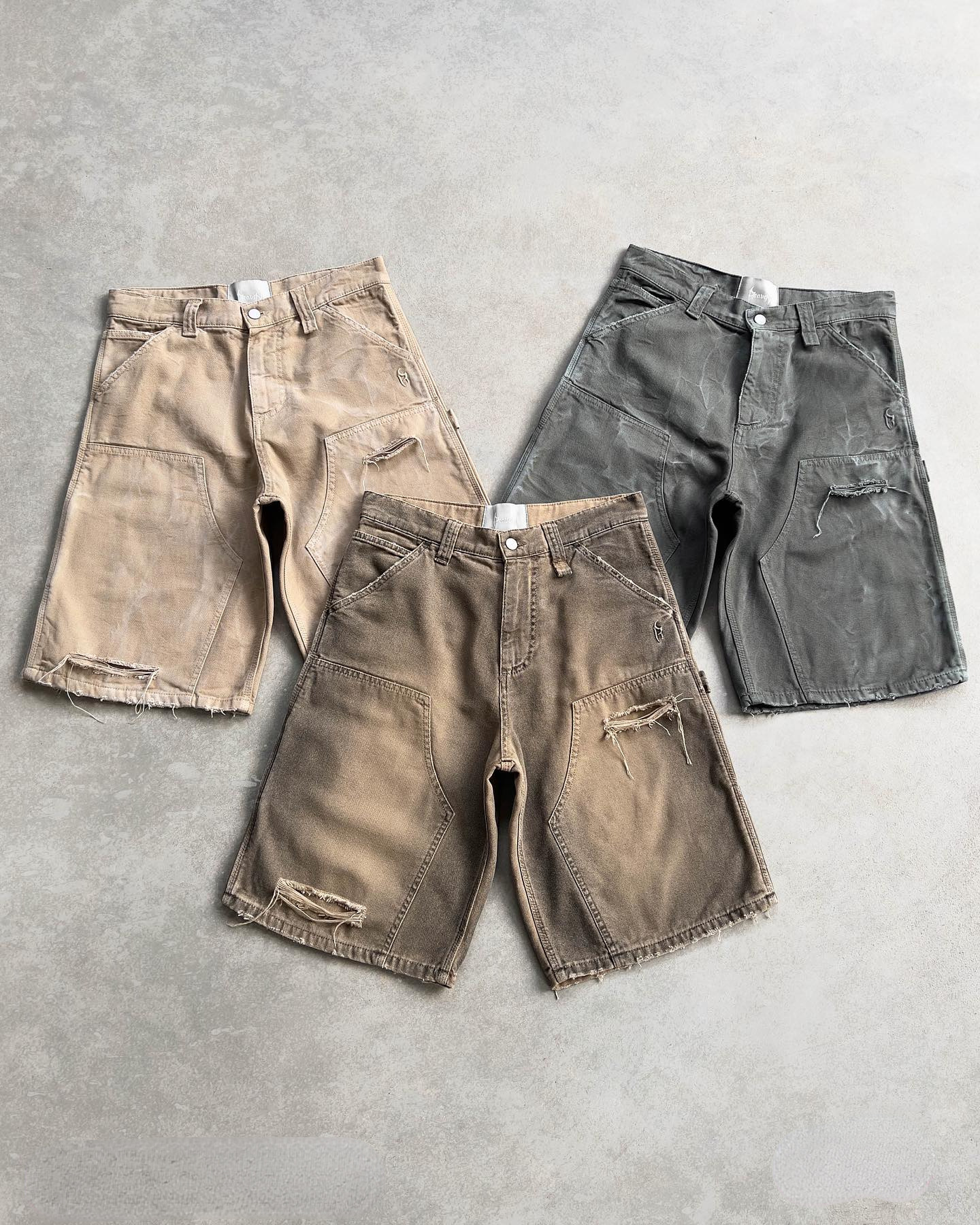 Men's Jeans Reaven Vintage Washed Denim Shorts Destroyed Mid Thigh Cargo Pockets Distressed Raw Hem Baggy Retro Streetwear Workwear Style