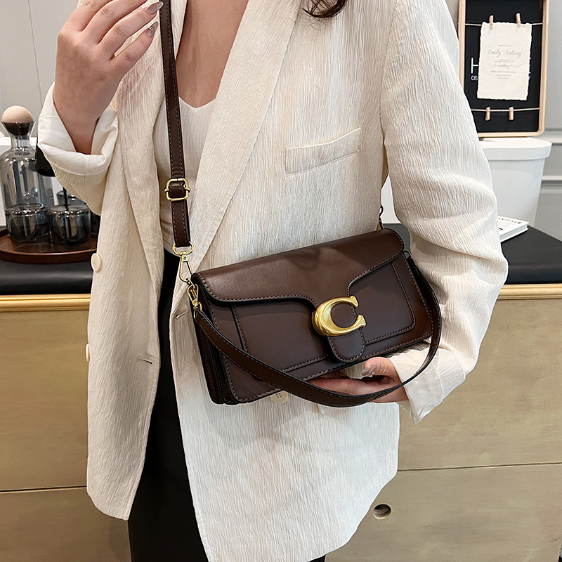 2026 Hot Trendy RetroTemperament Luxury Designer Shoulder Bag Versatile Fashion Classic Cross Body Bag for Women