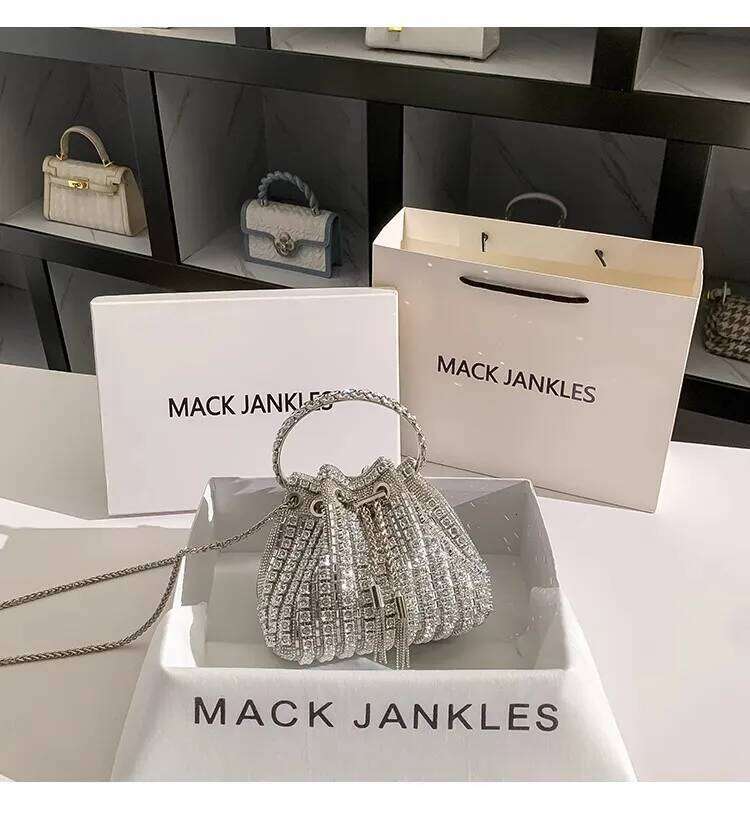 Luxury Designer Women Handbag Glitter Shiny Diamond Clutch Purse Wedding Party Banquet Crystal Rhinestones Evening Bag