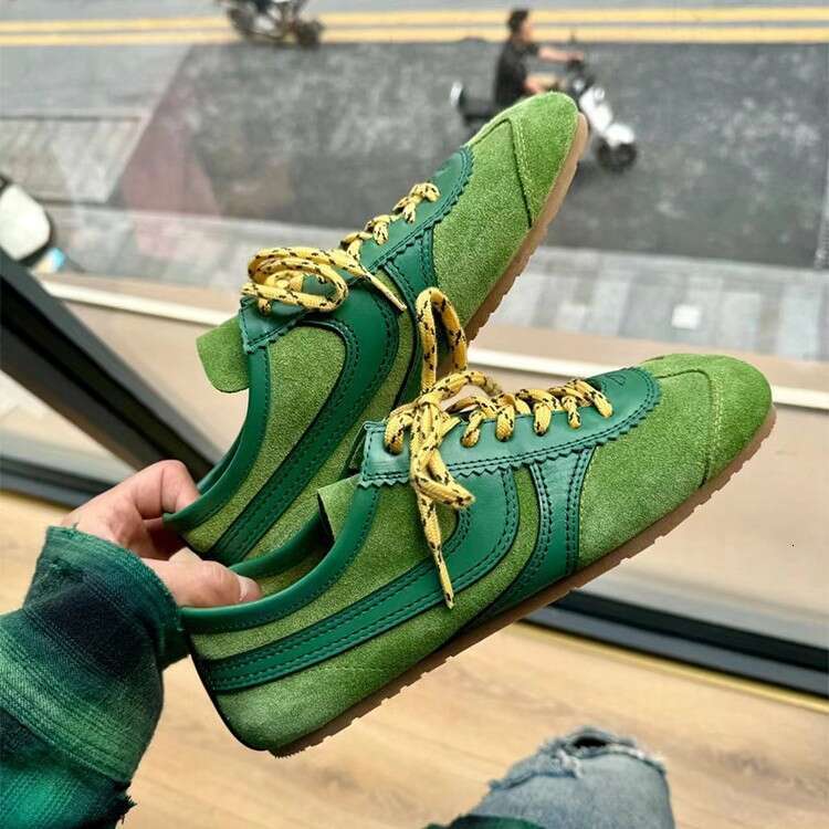 2026 Spring Women's Genuine Leather German Training Shoes, Height-Increasing Versatile Flat-Soled Casual Sports Sneakers for Daily Walking
