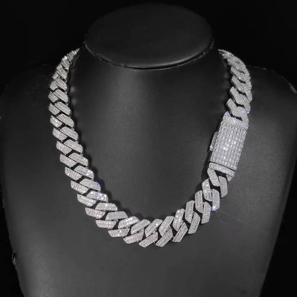 Cadena de Eslabones Cubanos con Moissanita Personalizada Joyera Hip Hop Plata de Ley 925 20mm