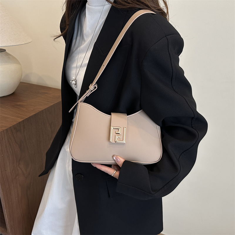 New Casual Women's Underarm Simple And Fashionable, Stylish Single Shoulder Crossbody Bag, Small Square Bag - view 5