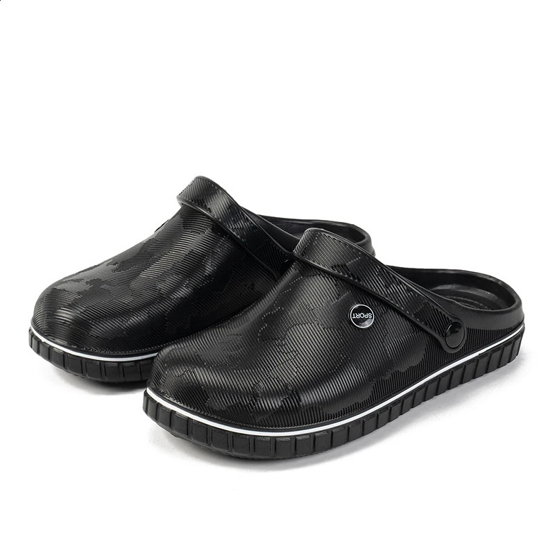 Lightweight Chef Shoes Closed Toe Rubber Sandals Men Clogs Garden Shoes Barefoot Zuecos Hombre Cholas Man Summer Beach Shoes 260413