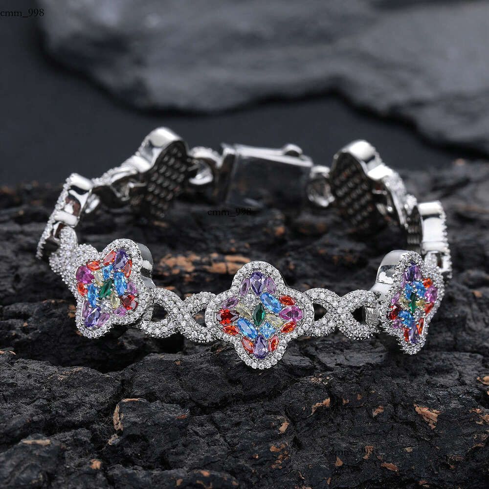 European and American Cross-Border Small Fragrance Style Four-Leaf Clover Star-Shaped Bracelet Multi-Color Full Inlaid 2025 Winter Frh Sweet Jewelry - view 5