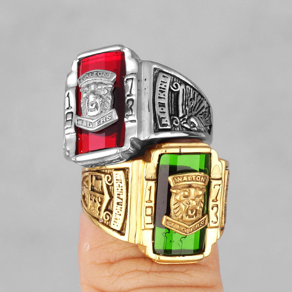 1973 Walton Tiger Stainless Steel Rhinestone Mens Rings Simple for Male Boyfriend Biker Jewelry Creativity Gift Wholesale260413