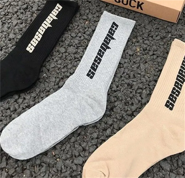 Mens Socks Designer Socks Season 6 Skateboard Fashion Mens Letter Printed Socks Sports Socks Sockings Hip Hop Socks