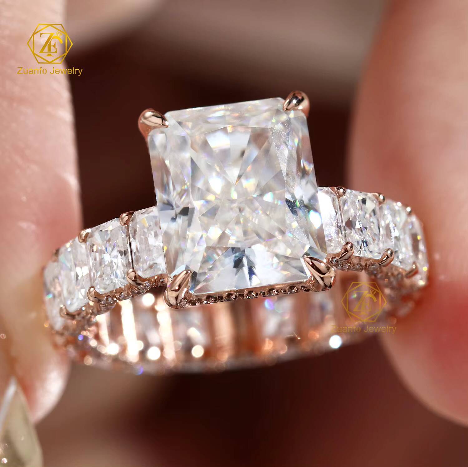 Fast Shipping Factory Direct Sale 925 Sterling Silver Radiant Cut Ice D VVS Moissanite Ring 5 Ct 34mm 911mm Gift Product