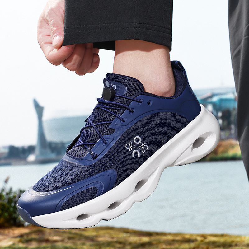 Free shipping Men comfortable and trendy soft soled sports and leisure shoes men thick soled height increasing Comfortable blue plain