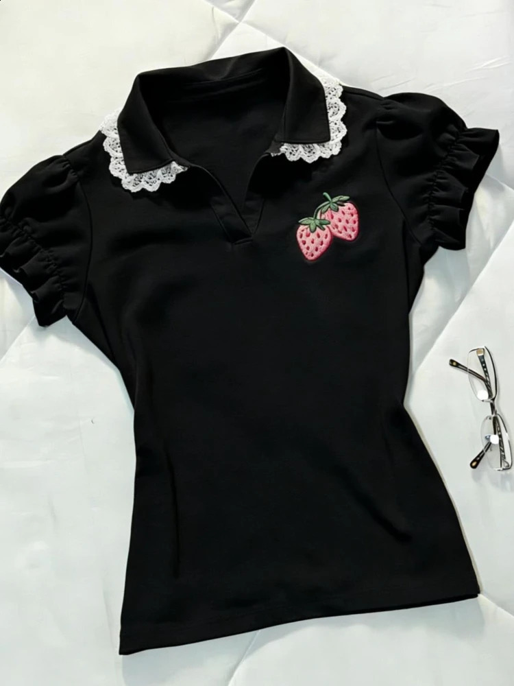 Sweet n Patchwork Lace Slim T-Shirts Women Casual Kawaii Strawberry Embroidery Polo Collar Tees Fashion Lovable Clothes 260414