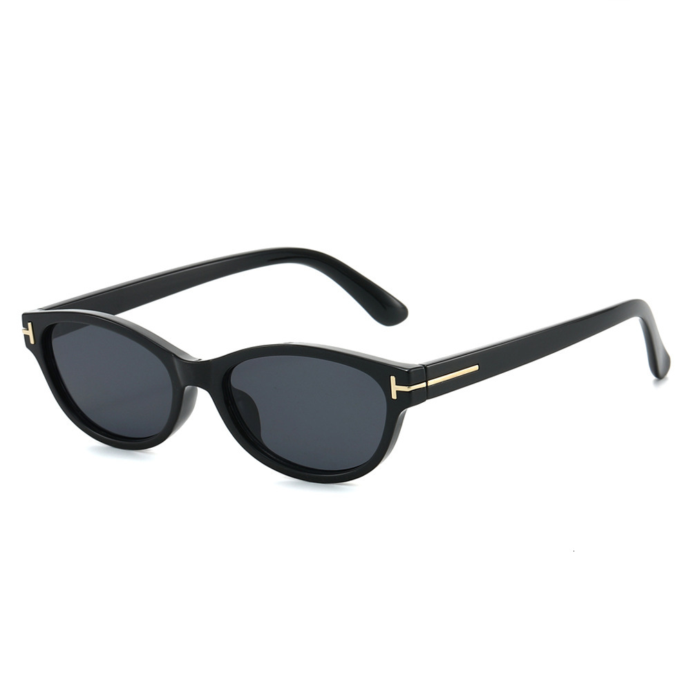 2026 New Small Frame Cat Eye Brown Women, Trendy High-End Photochromic Polarized Sunglasses for Men Driving