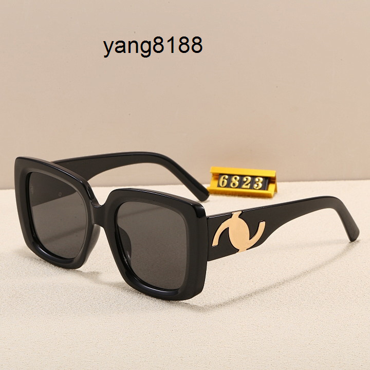 Designer Luxury Women Sunglasses Classic Retro Shades Fashion Outdoor UV400 Eyewear Traveling Beach Goggles Sport chanels channels chanelSunglasses cc