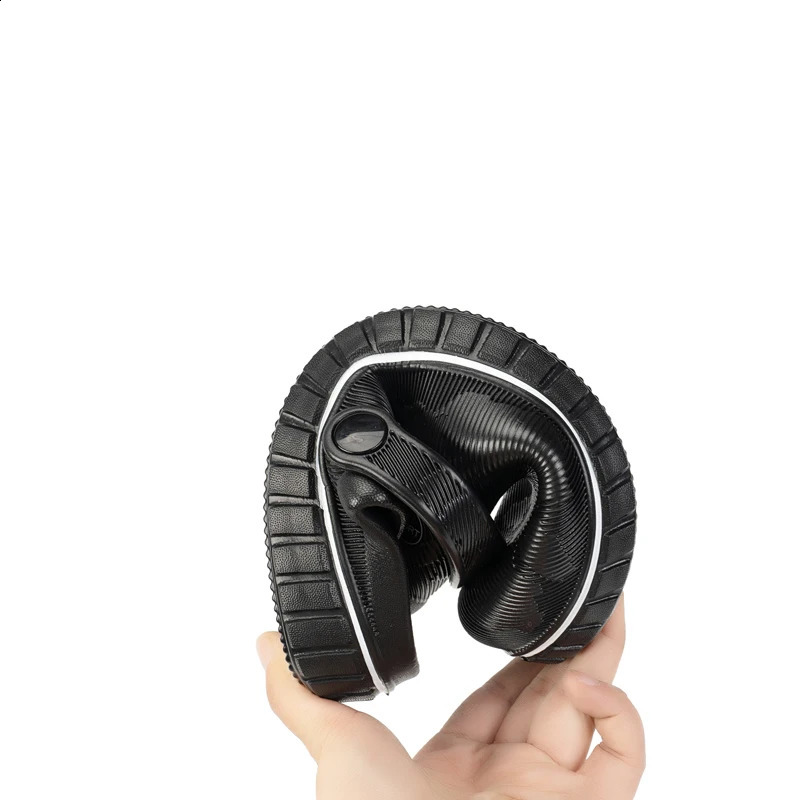 Lightweight Chef Shoes Closed Toe Rubber Sandals Men Clogs Garden Shoes Barefoot Zuecos Hombre Cholas Man Summer Beach Shoes 260413