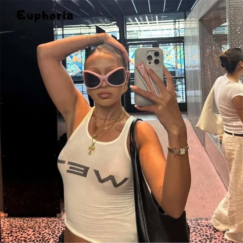 Shoujo Kpop White Crop Top Women Spring Sleeveless Wet Letter Print Super Stars Same Style Tank Theatrical Costume 260414