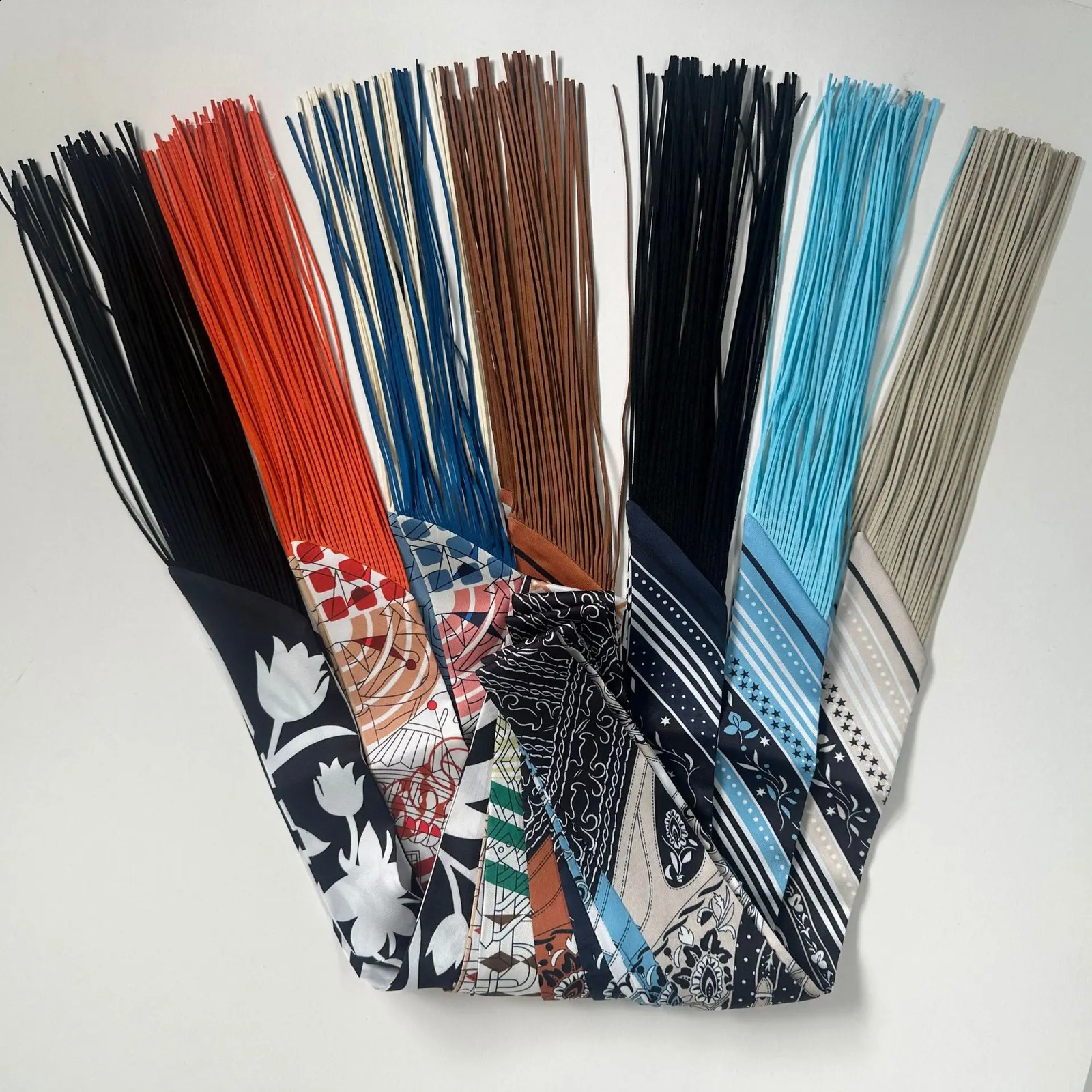 Faux Leather Fringe Tassel Scarf - Vintage Paisley Horsebit Print Bag Handle Scarf for Women Handbag Accessory 260415