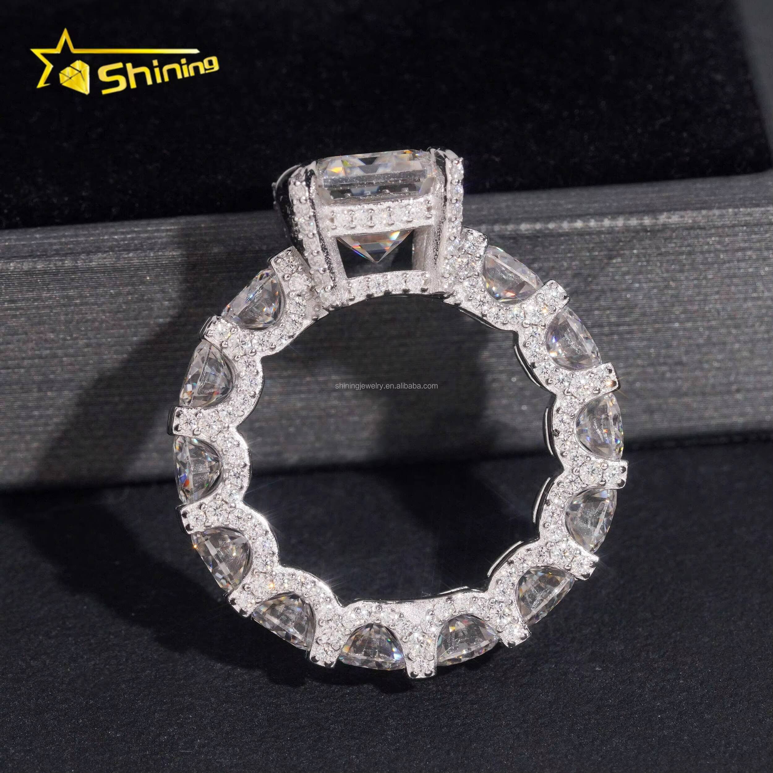 Luxury Style Boutique Fashion 925 Sterling Silver Pass Diamond Tester Emerald Cut Moissanite Engagement Eternity Ring