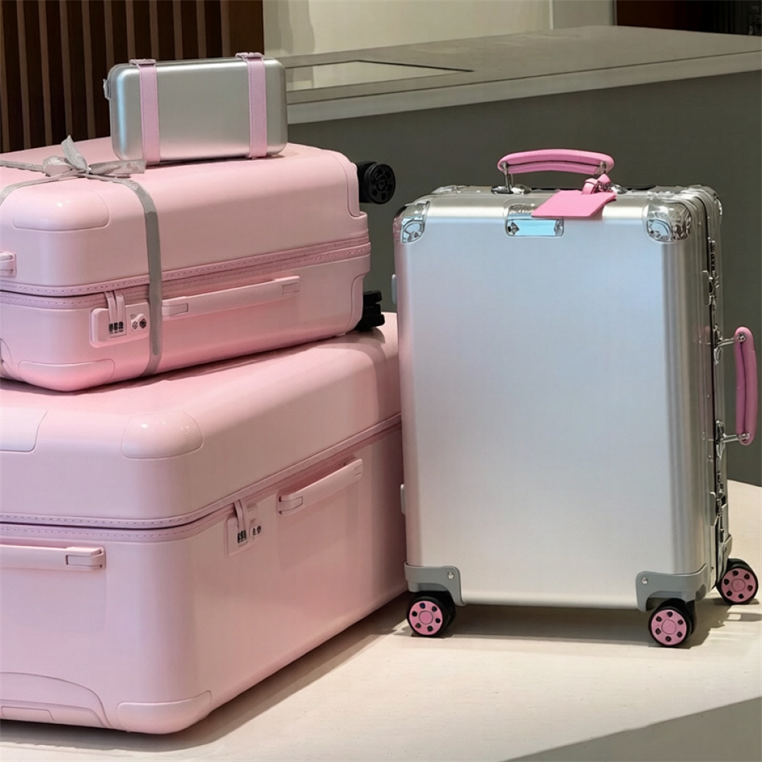 Luggage Boarding Suitcases Rolling Designer Suitcase With Wheel Travel Lager Capacity Men Women Trolley case Combination Lock Luxury Luggage