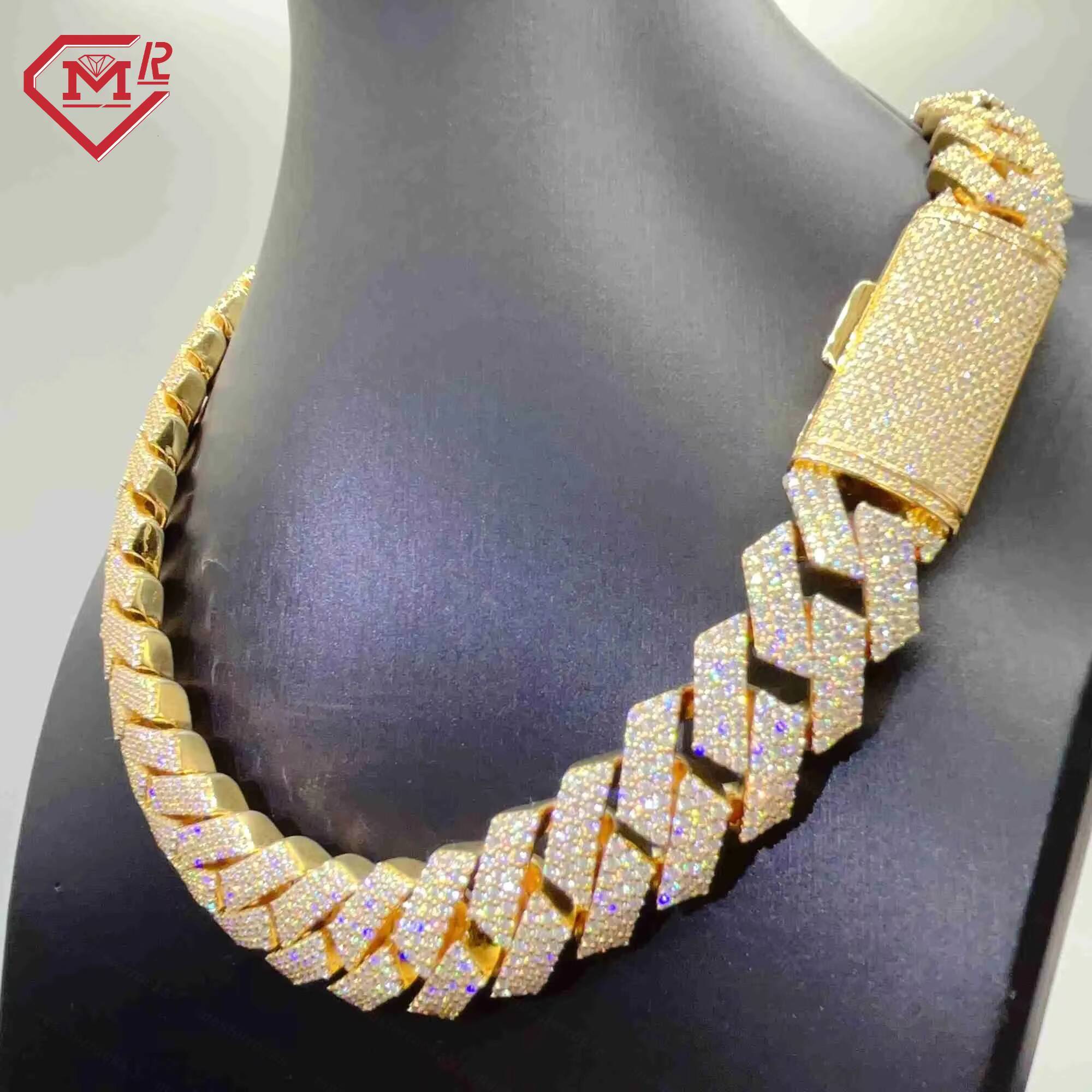 Custom 18mm 3rows Iced Out Vvs Moissanite Cuban Men Necklace Hip Hop Moissanite Cuban Chain