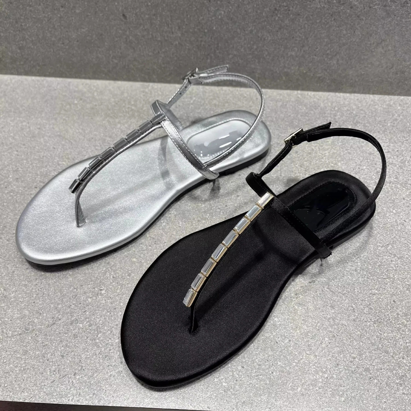 ner T-strap gladiator sandals women flat heel crystal narrow band sandalias mujer silver thong sandals big size 43 260415