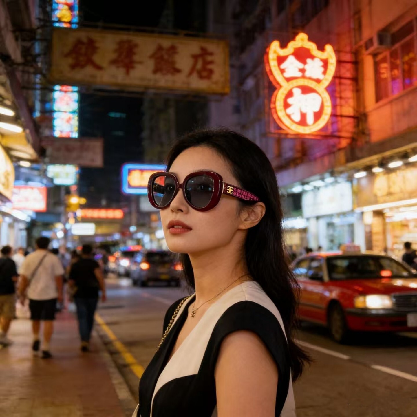 Designer Eyewear 2026 New Design Women's Luxury Sunglasses UV Protection Retro Style Outdoor Sunscreen Fashionable Combinations