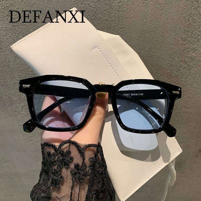 Vintage Brand Square Sunglasses For Women Men Trending Decorative Sun Glasses Rectangle Tinted Lens Blue Casual Goggles 26L0416