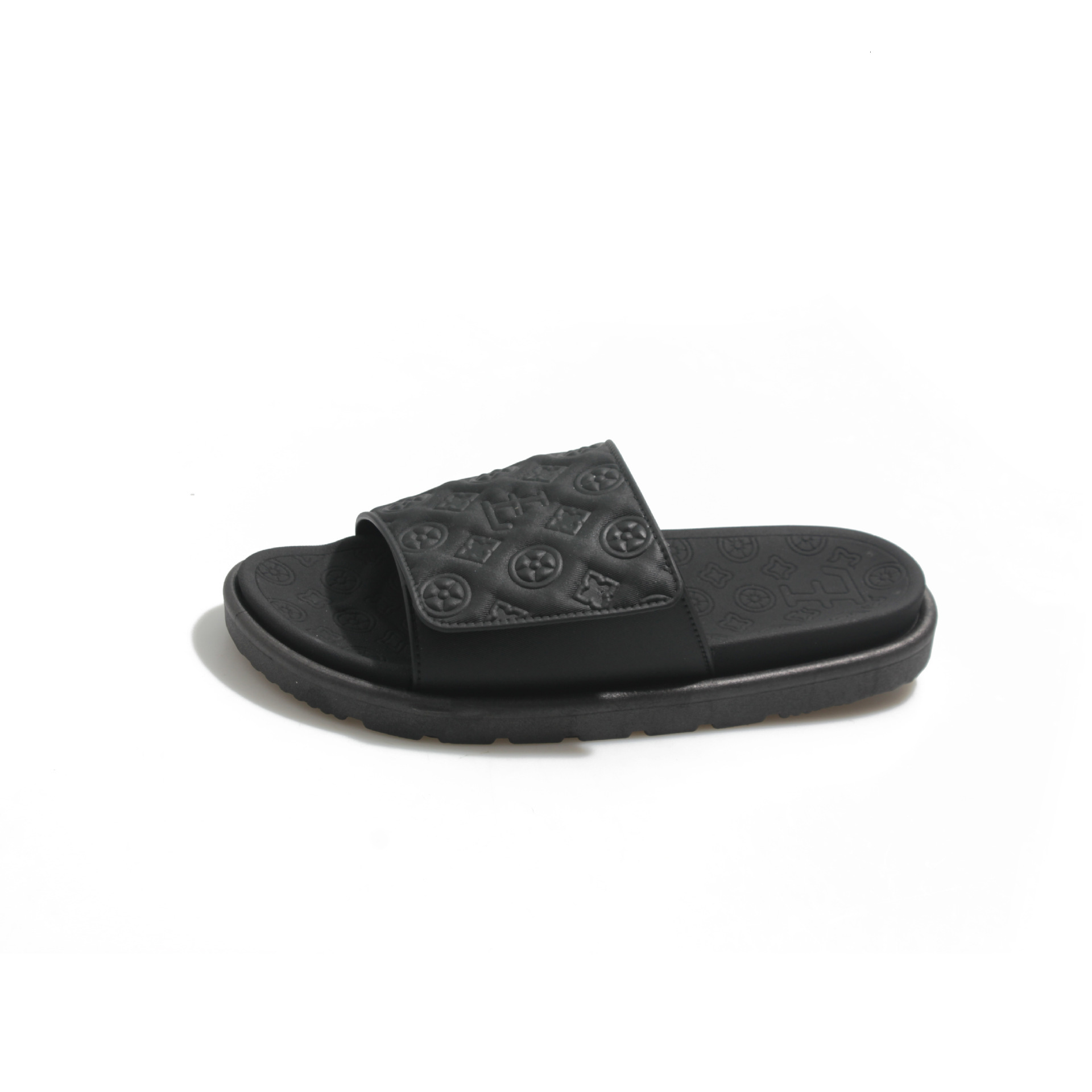 Trendy Slippers Men And Women For Summer Outdoor Wear, Fashionable Thick-Soled Platform Soft-Soled Embossed Sandals, Beach Slide Sandals