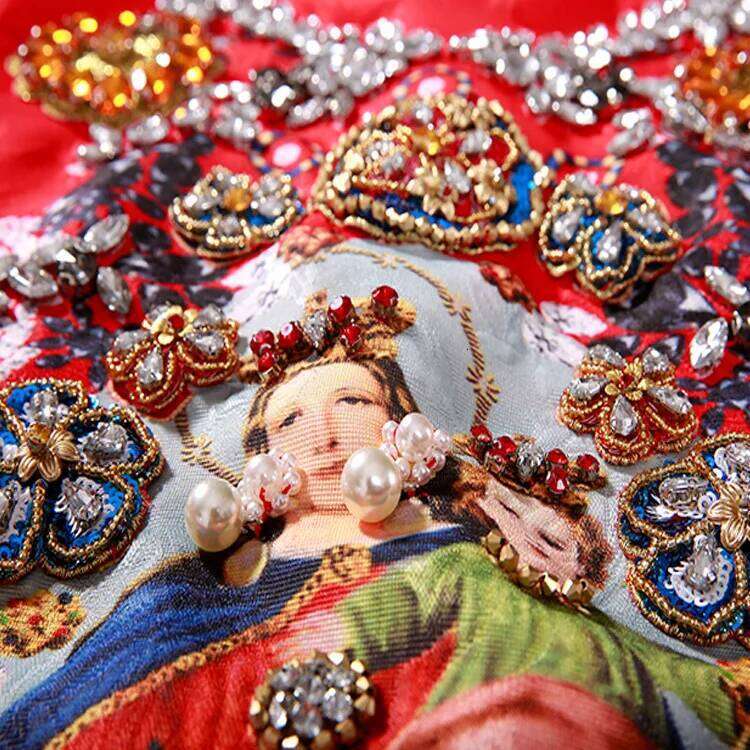 Luxury New Year Women Embroidery Dress A line Sleeveless Beading Pencil Straight Dresses Red Shinny Party Evening Clothing MAKOUFEI