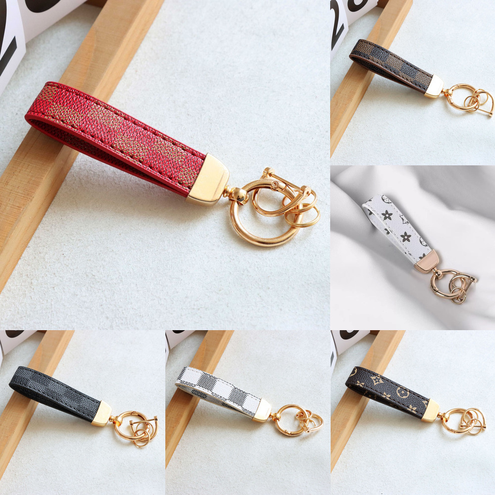 New High-End Floral Leather Car Keychain Waist Hanging Car Use Metal Key Ring Pendant for Men and Women Wholesale Car Accessories cv