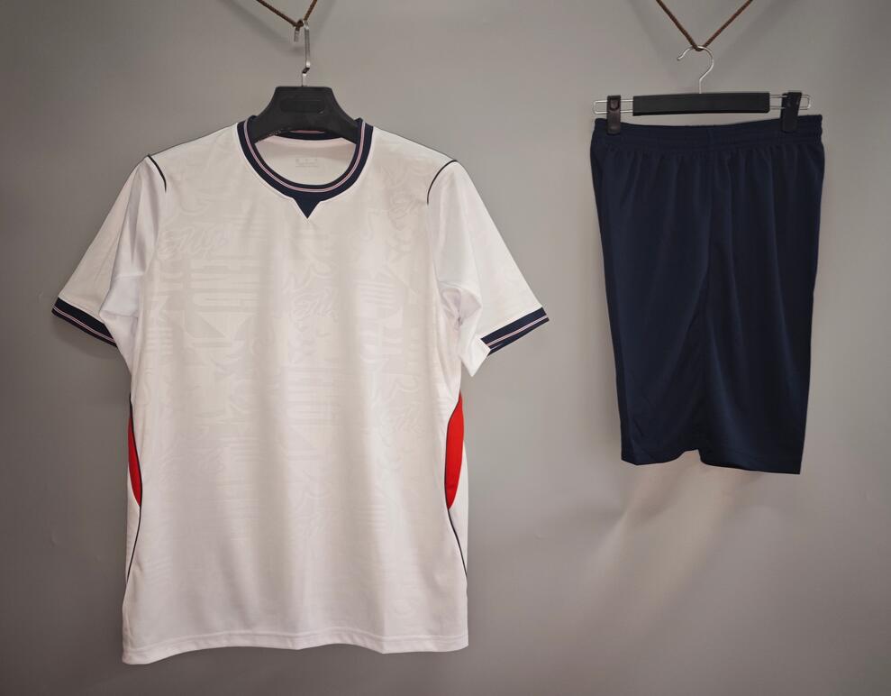 Customized Football Soccer Jerseys Sets Jersey With Shorts Design Your Own Shirts Uniforms Personalized Wear Soccer Designer Short Pants Customizable
