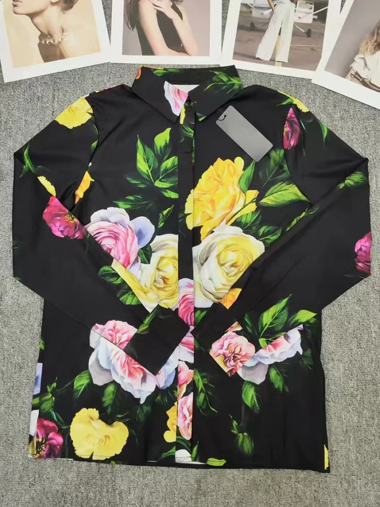 Printed lapel singlebreasted longsleeved shirt spring twopiece suithigh waist and big skirt fashion womens suit 260415